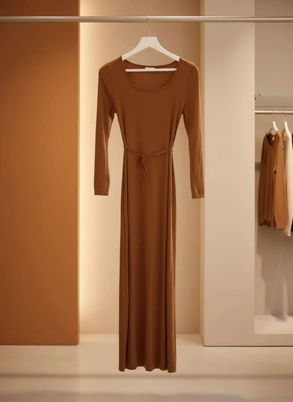 پیراهن زنانه مدل “Caramel Knit Maxi Dress”