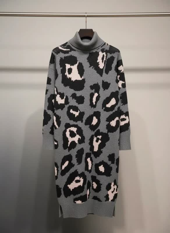 پیراهن بافت زنانه مدل “Urban Leopard Knit Dress”