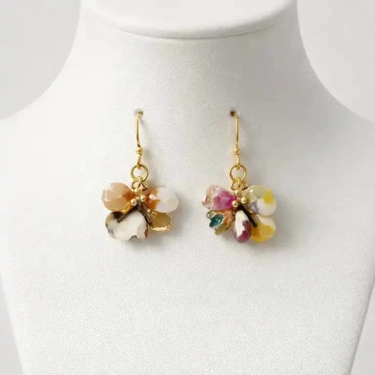 گوشواره زنانه مدل Blooming Gem Petals