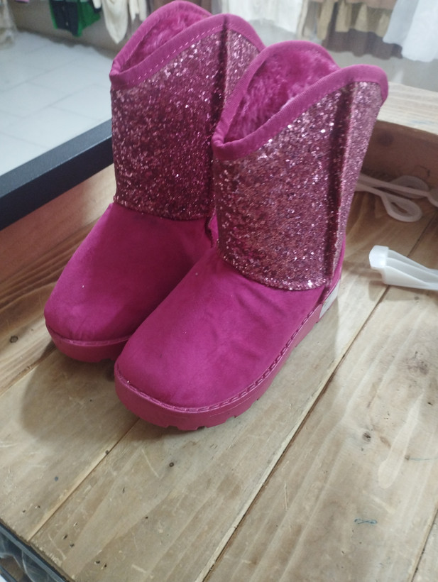 کتانی نیمبوت بچگانه مدل Black Velcro Sport