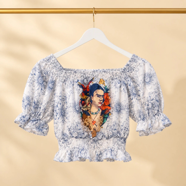 بلوز کراپ زنانه طرحدار هنری (Artistic Print Crop Top)