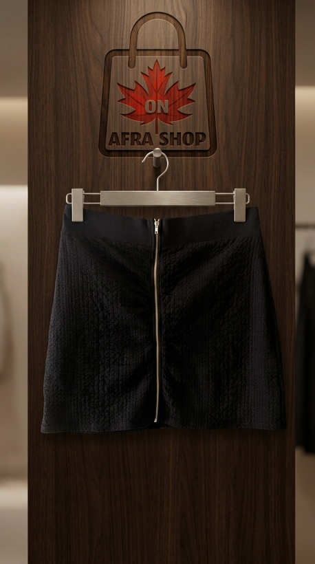 دامن مینی مشکی بافتدار زیپدار – Women’s Black Textured Mini Skirt with Front Zipper